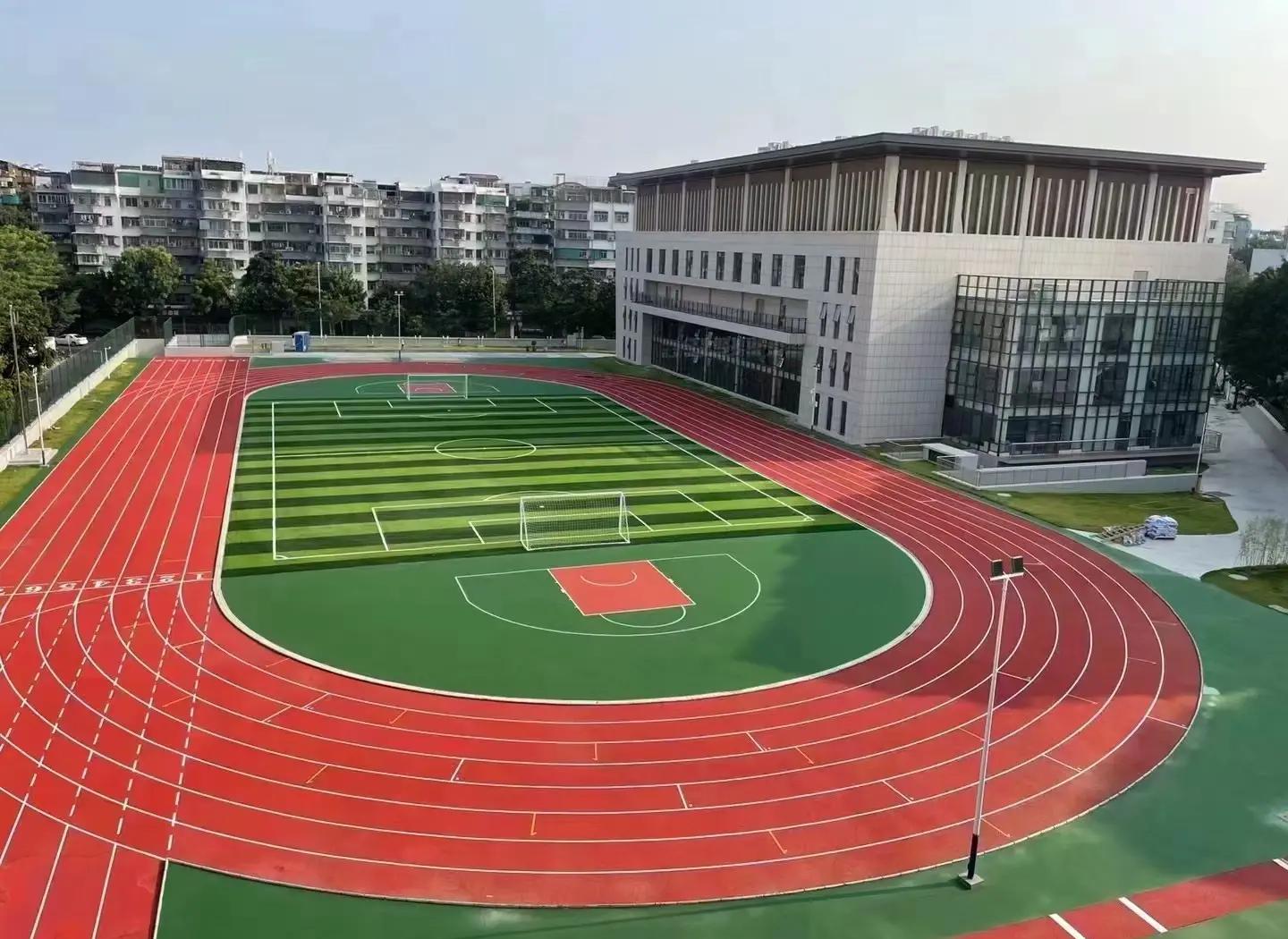 济南市硅PU材料塑胶篮球场 - 价格